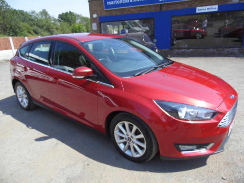 2016 Ford Focus 1.0t Ecoboost Titanium Euro 6 (s/s) 5dr in Red — image 1