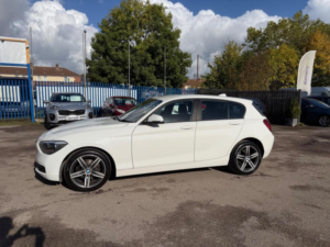 2012 BMW 1 Series 2.0 116d Sport Euro 5 (s/s) 5dr in White — image 3