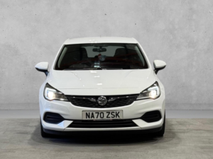 2020 Vauxhall Astra 1.5 Turbo D Business Edition Nav Euro 6 (s/s) 5dr in White — image 5