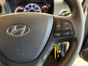 2017 Hyundai I10 1.0 Se Euro 6 5dr in White — image 6