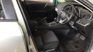 2009 Mazda Mazda3 2.0 Ts2 Auto Euro 5 5dr in Silver — image 2