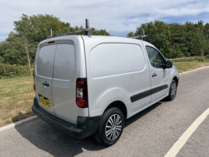 2015 Citroen Berlingo 1.6 Hdi 850 Enterprise in Silver — image 4