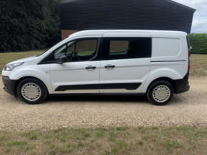 2019 Ford Transit Connect 1.5 230 Lwb Ecoblue Leader in White — image 5