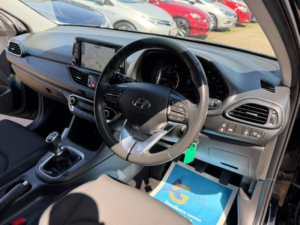 2020 Hyundai I30 1.0 T-Gdi Se Nav Euro 6 (s/s) 5dr in Black — image 3