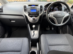 2013 Hyundai Ix20 1.6 Active Auto Euro 5 5dr in Blue — image 6