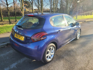 2016 Peugeot 208 1.6 Bluehdi Active Hatchback 5dr Diesel Manual Euro 6 (75 Ps) in Blue — image 4