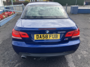 2009 BMW 3 Series 2.0 320i M Sport Convertible in Blue — image 3