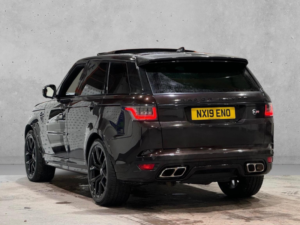 2019 Land Rover Range Rover Sport 5.0 P575 V8 Svr Auto 4WD Euro 6 (s/s) 5dr in Red — image 5