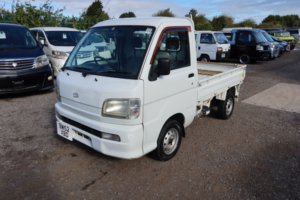 2002 Daihatsu Hijet 650cc Power Lift in White — image 3