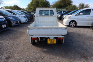2002 Daihatsu Hijet 650cc Power Lift in White — image 5
