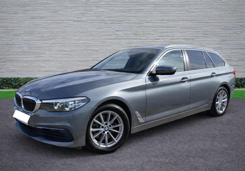 2017 BMW 5 Series 2.0 520d Se Touring Auto Euro 6 (s/s) 5dr in Blue — image 1