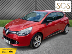 2015 Renault Clio 0.9 Dynamique Medianav Tce 90 Stop & Start in Red — image 3