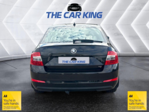 2013 Skoda Octavia 2.0 Tdi Elegance DSG Euro 5 (s/s) 5dr in Black — image 6