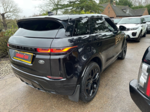 2019 Land Rover Range Rover Evoque 2.0 D150 R-Dynamic S in Black — image 5