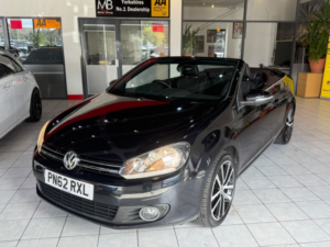 2012 Volkswagen Golf 2.0 Tdi Bluemotion Tech Gt in Black — image 6