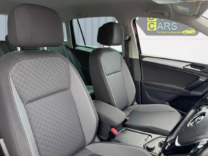 2016 Volkswagen Tiguan 2.0 Tdi Bluemotion Tech Se Navigation in Black — image 3