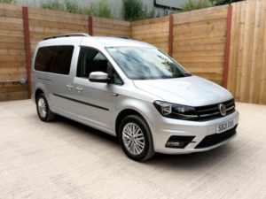 2021 Volkswagen Caddy Maxi Life 5 SEAT Auto Wheelchair Accessible Disabled Access Vehicle Wav in Silver — image 3