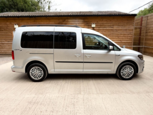 2021 Volkswagen Caddy Maxi Life 5 SEAT Auto Wheelchair Accessible Disabled Access Vehicle Wav in Silver — image 6