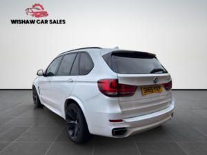 2015 BMW X5 3.0 X5 Xdrive40d M Sport in White — image 5
