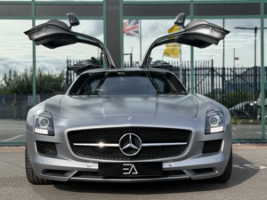2013 Mercedes-Benz Sls 6.2 63 V8 Amg Gt in Grey — image 5