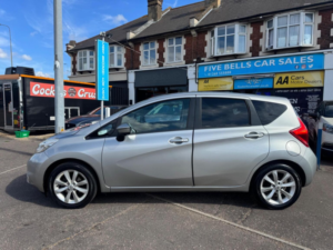 2014 Nissan Note 1.2 Dig-S Tekna CVT Euro 5 (s/s) 5dr in Silver — image 2
