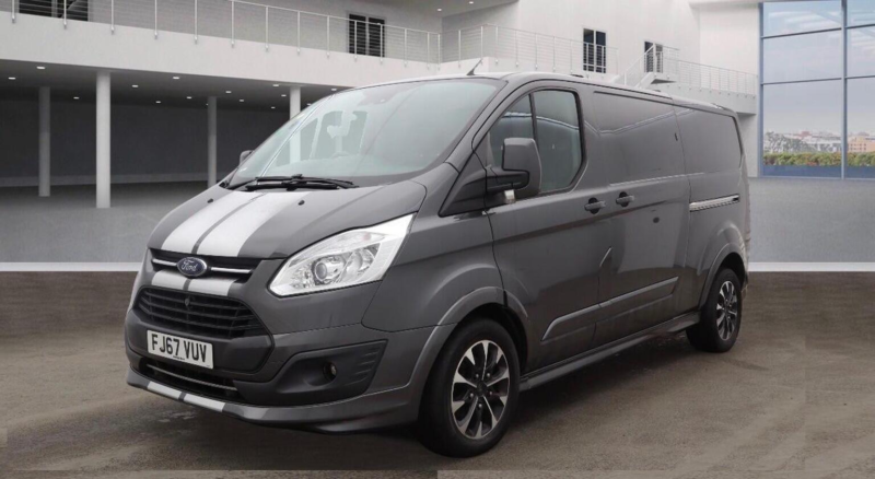 2017 Ford Transit Custom 2.0 Tdci 290 Sport L2 H1 5dr in Grey — image 1