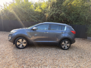 2015 Kia Sportage 2.0 Crdi Kx-3 in Blue — image 2