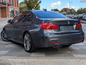 2015 BMW 3 Series 3.0 330d M Sport Saloon in Grey — image 3