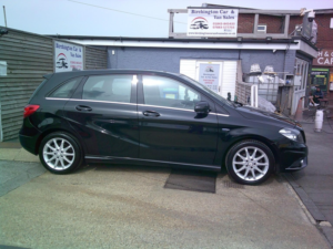 2012 Mercedes-Benz B Class 1.6 B180 Blueefficiency Se in Black — image 3