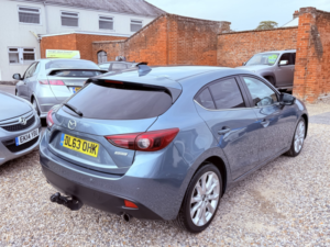2014 Mazda Mazda3 2.0 Skyactiv-G Sport Nav in Blue — image 6