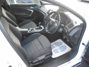 2016 Vauxhall Insignia 1.8i Sri Nav Hatchback 5dr Petrol Manual Euro 6 (140 Ps) in White — image 6