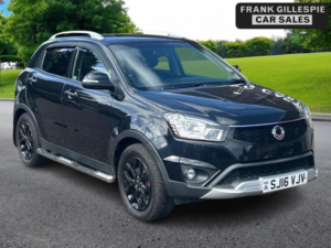 2016 Ssangyong Korando 2.2d Elx 4WD Euro 6 5dr in Black — image 3
