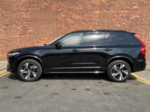 2020 Volvo Xc90 2.0 B6 Mhev R-Design Auto 4WD Euro 6 (s/s) 5dr in Black — image 6