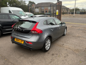 2014 Volvo V40 1.6 T2 Se Hatchback 5dr Petrol Manual Euro 5 (s/s) (120 Ps) in Grey — image 3