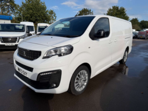 2023 Peugeot Expert 1.5 Bluehdi 1000 Asphalt Premium + Long Panel Van 6dr Diesel Manual Lwb Euro 6 (s/s) (100 Bhp) in White — image 5