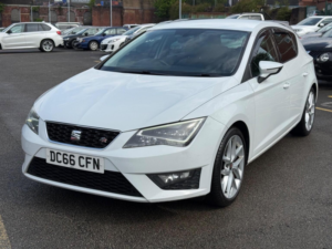2016 SEAT Leon 1.4 Tsi Fr Technology Euro 6 (s/s) 5dr in White — image 4