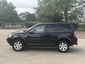 2014 Land Rover Freelander 2 2.2 Td4 Gs in Black — image 6