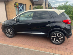 2014 Renault Captur 0.9 Tce Energy Dynamique S Medianav Euro 5 (s/s) 5dr in Black — image 4