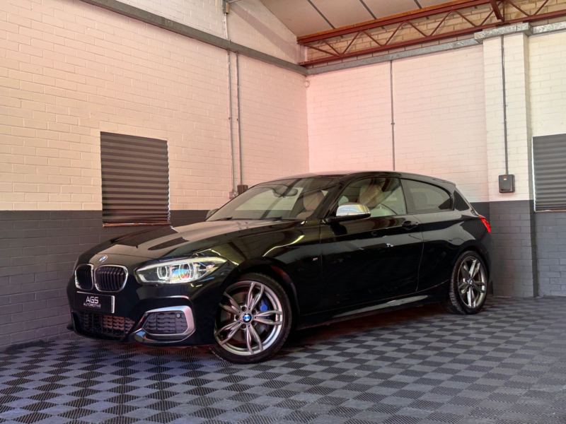 2017 BMW 1 Series 3.0 M140i Hatchback 3dr Petrol Auto Euro 6 (s/s) (340 Ps) in Black — image 1