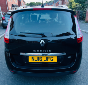 2016 Renault Grand Scenic 1.5 Dci Dynamique Nav MPV 5dr Diesel Auto Euro 6 (110 Ps) in Black — image 3