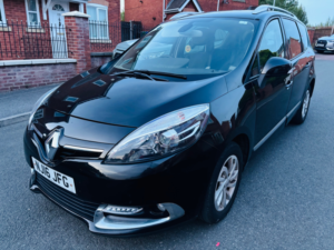 2016 Renault Grand Scenic 1.5 Dci Dynamique Nav MPV 5dr Diesel Auto Euro 6 (110 Ps) in Black — image 4
