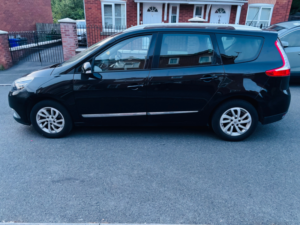 2016 Renault Grand Scenic 1.5 Dci Dynamique Nav MPV 5dr Diesel Auto Euro 6 (110 Ps) in Black — image 5