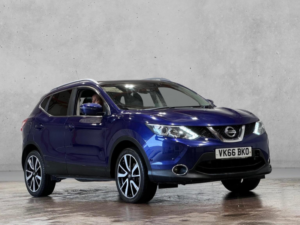 2016 Nissan Qashqai 1.6 Dci Tekna 2WD Euro 6 (s/s) 5dr in Blue — image 6