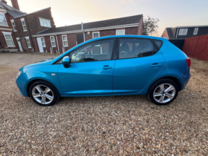 2013 SEAT Ibiza 1.4 Toca Hatchback 5dr Petrol Manual Euro 5 (85 Ps) in Blue — image 6