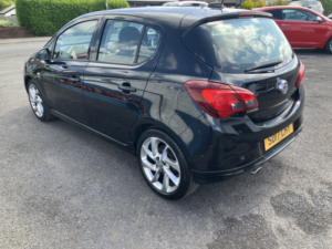 2017 Vauxhall Corsa 1.4 I Ecoflex Sri Vx Line in Black — image 4