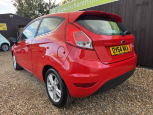 2014 Ford Fiesta 1.3 Zetec in Red — image 5