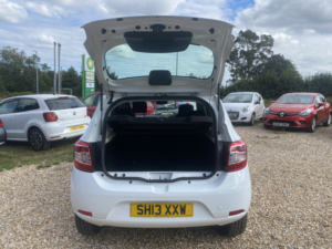 2013 Dacia Sandero 1.2 Ambiance in White — image 2