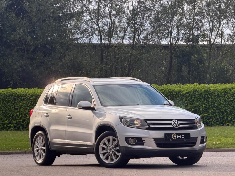 2012 Volkswagen Tiguan 2.0 Tdi Bluemotion Tech Se DSG 4WD Euro 5 (s/s) 5dr in Silver — image 1