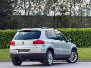 2012 Volkswagen Tiguan 2.0 Tdi Bluemotion Tech Se DSG 4WD Euro 5 (s/s) 5dr in Silver — image 3