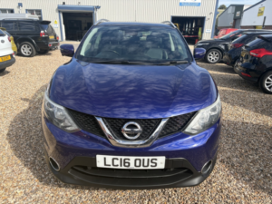 2016 Nissan Qashqai 1.2 Dig-T Tekna in Blue — image 3